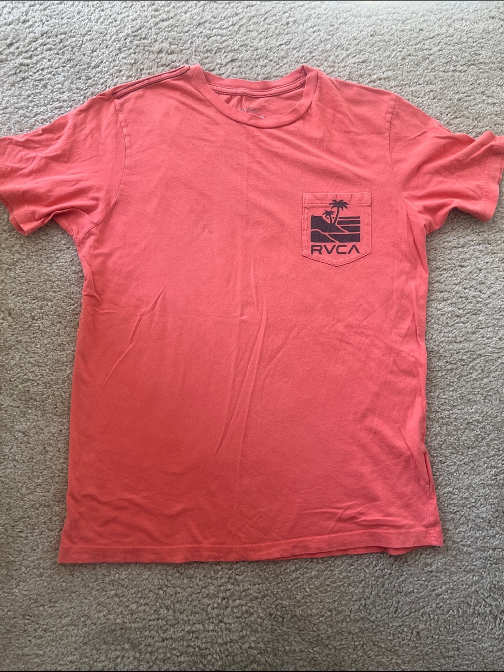 RVCA pocket T-shirt palms size medium